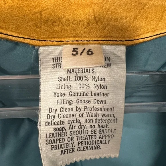 VTG 70s Woman’s Rocky Mountain Featherbed Navy Quilted Down Vest Size 5/6 - Picture 5 of 5